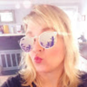 Meet your Posher, Vicky